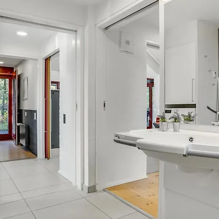Beautiful In With Kitchen