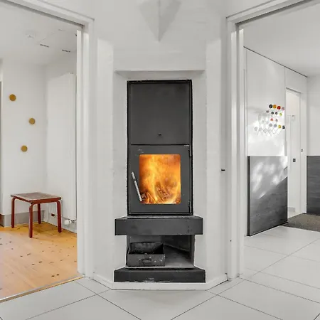 Beautiful In With Kitchen Feriehus